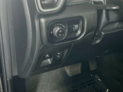 Used 2022 RAM 1500 Big Horn image 10