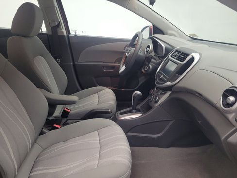 Used 2017 Chevrolet Sonic LT image 21