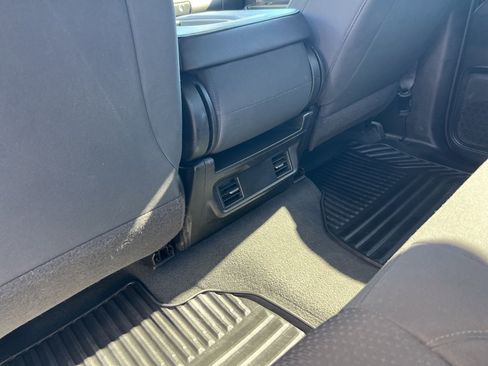 Used 2021 Chevrolet Silverado 1500 Custom image 25