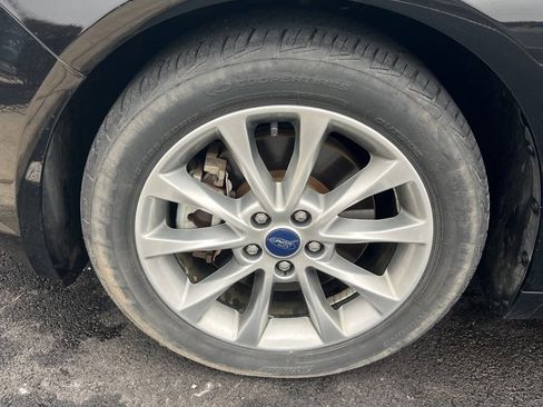 Used 2018 Ford Fusion Energi SE image 15