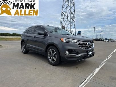 Used 2022 Ford Edge SEL w/ Convenience Package