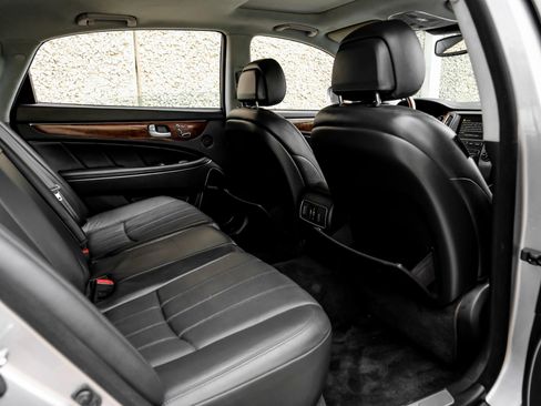 Used 2013 Hyundai Equus Signature image 37