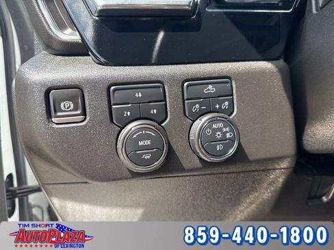 Used 2025 Chevrolet Silverado 3500 LT w/ Convenience Package AWD/4WD image 18