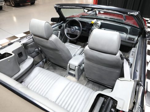 Used 1987 Ford Mustang GT RWD image 42