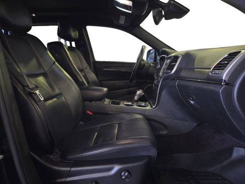 Used 2018 Jeep Grand Cherokee High Altitude RWD image 24