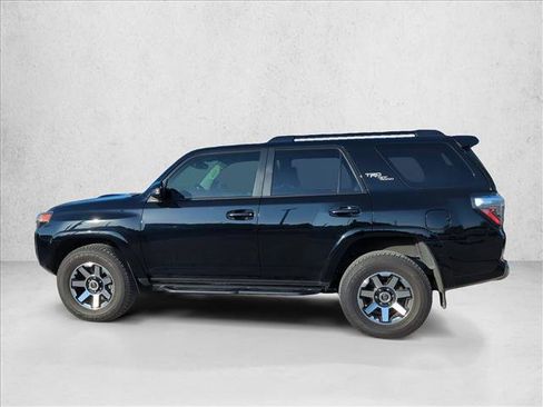 Used 2023 Toyota 4Runner TRD Off-Road Premium w/ Moonroof Package AWD/4WD image 5