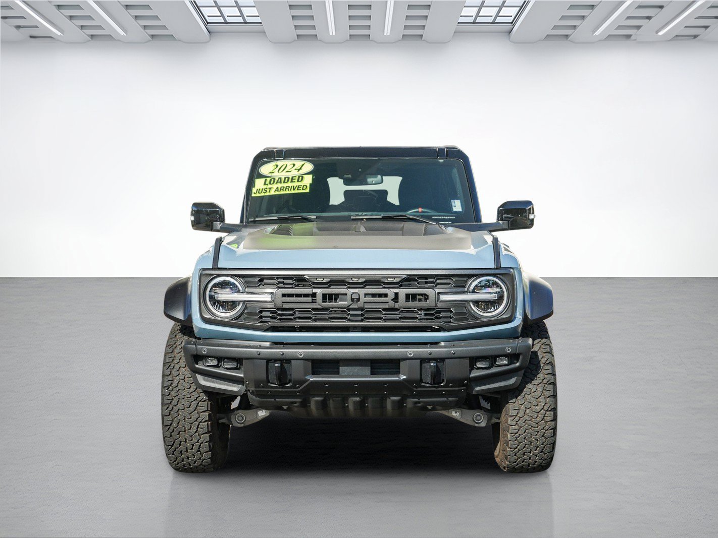 Used 2024 Ford Bronco Raptor AWD/4WD image 2