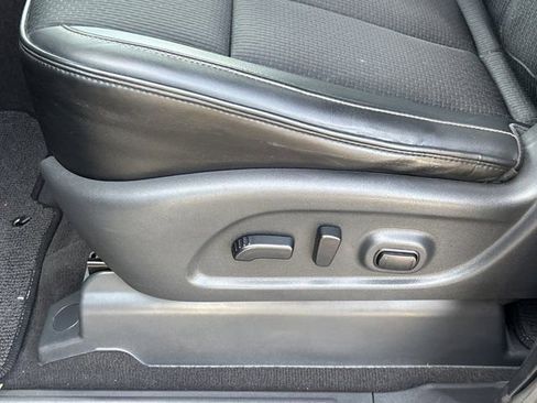 Used 2018 Nissan Titan PRO-4X w/ Pro-4x Utility Package image 21