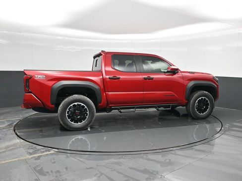 New 2026 Toyota Tacoma TRD Off-Road w/ TRD Off Road Premium Package AWD/4WD image 3
