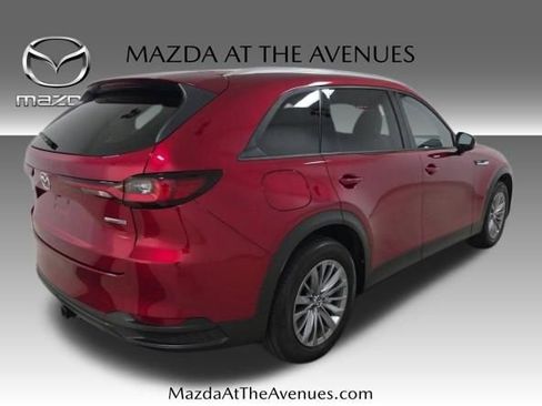 Used 2024 MAZDA CX-90 Plug-In Hybrid w/ Preferred AWD/4WD image 5