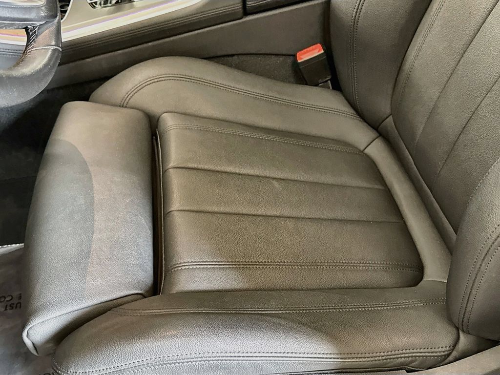 Used 2021 BMW X5 xDrive40i w/ Convenience Package AWD/4WD image 22