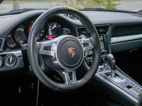 Used 2014 Porsche 911 Carrera image 43