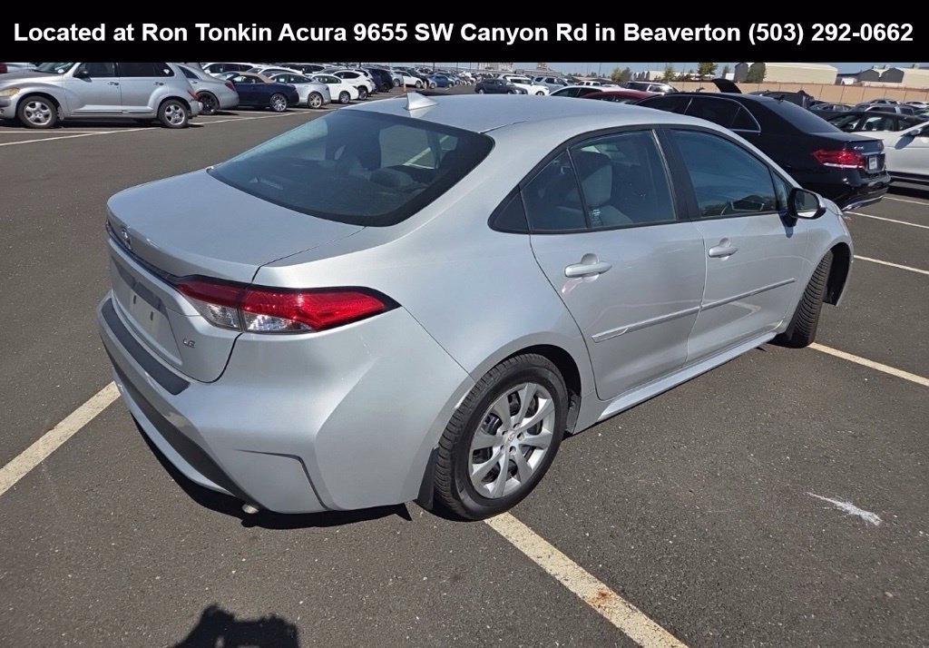 Used 2021 Toyota Corolla LE FWD image 4