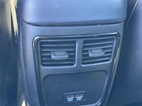 Used 2022 Chrysler 300 S image 13