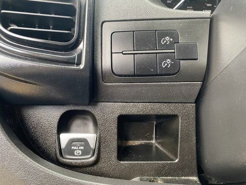 Used 2023 RAM ProMaster 2500 image 13