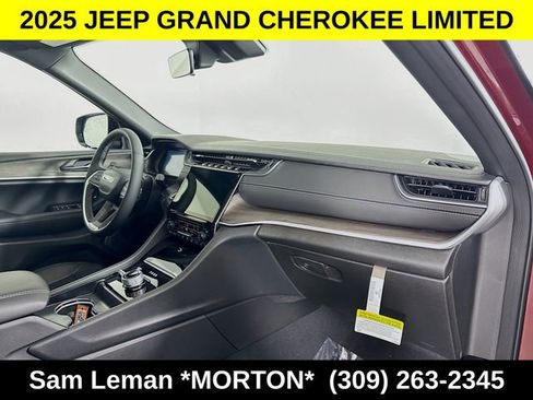 New 2025 Jeep Grand Cherokee Limited w/ Trailer Tow Package image 30