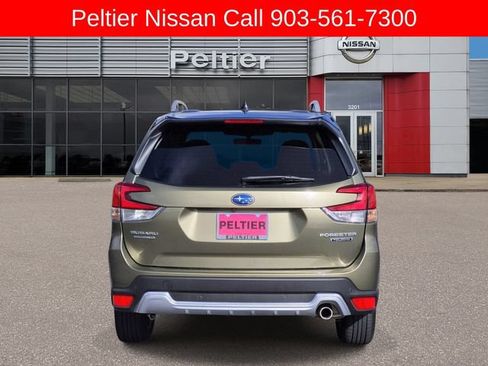 Used 2024 Subaru Forester Touring AWD/4WD image 5