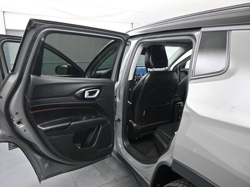 Used 2022 Jeep Compass Trailhawk w/ Trailhawk Elite Group image 19