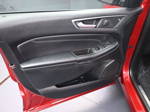 Used 2024 Ford Edge Titanium AWD/4WD image 53