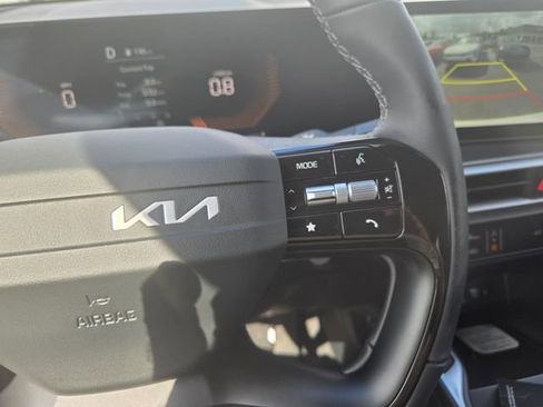 New 2026 Kia Sorento EX w/ EX Premium Package FWD image 16