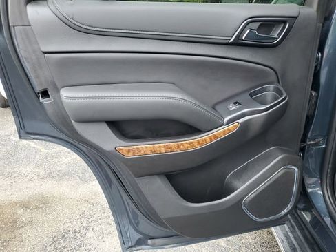 Used 2019 Chevrolet Tahoe Premier RWD image 24