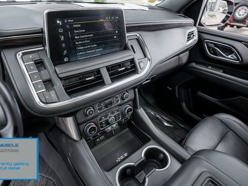 Used 2023 Chevrolet Tahoe Z71 w/ Luxury Package AWD/4WD image 27