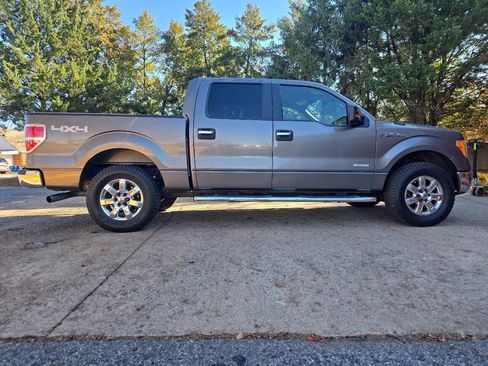 Used 2013 Ford F150 XLT w/ Luxury Equipment Group image 2