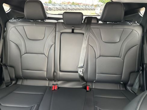 New 2025 Ford Mustang Mach-E Premium image 40