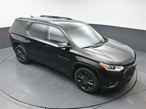 Used 2020 Chevrolet Traverse RS w/ LPO, Floor Liner Package image 43