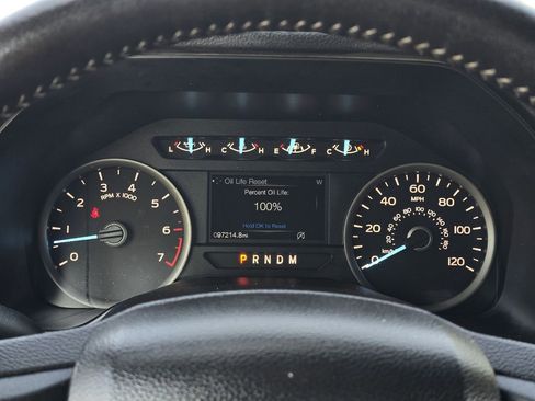 Used 2019 Ford F150 XLT w/ Equipment Group 302A Luxury AWD/4WD image 20