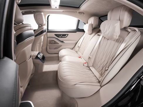 Used 2024 Mercedes-Benz S 63 AMG S image 23
