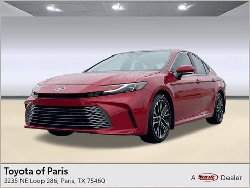 Used 2025 Toyota Camry XLE w/ Premium Package image 1