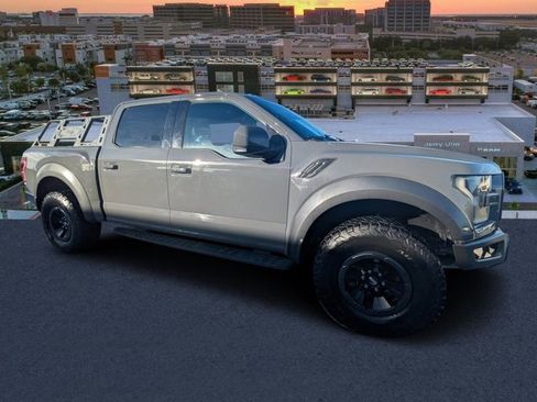 Used 2018 Ford F150 Raptor w/ Equipment Group 802A Luxury image 1