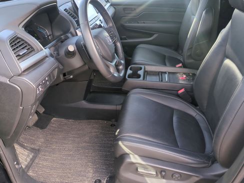 Certified 2023 Honda Odyssey EX-L image 17