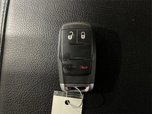 Used 2024 RAM 2500 Big Horn w/ Bed Utility Group image 31