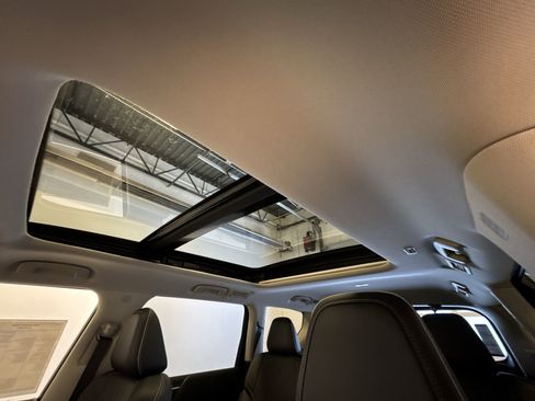 New 2026 INFINITI QX80 Luxe w/ Cargo Package image 21