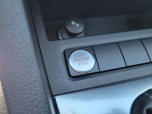 Used 2014 Volkswagen Jetta SEL Premium image 14