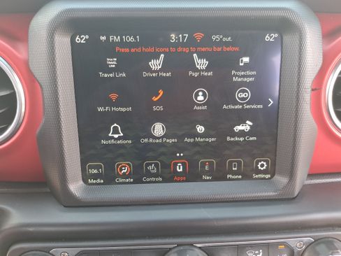 Used 2022 Jeep Wrangler Unlimited Rubicon w/ Cold Weather Group AWD/4WD image 16