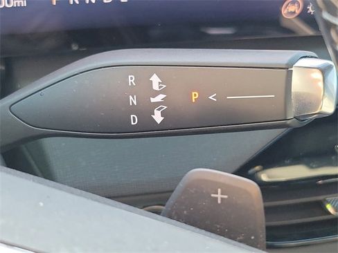 Used 2025 Buick Enclave Sport Touring image 29