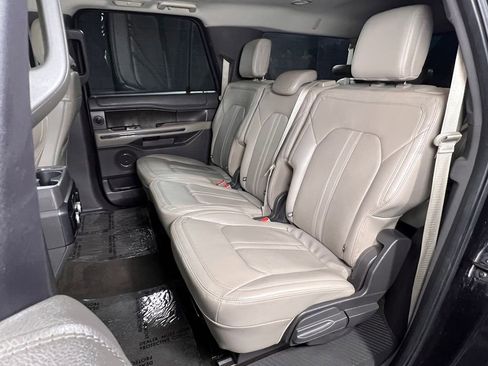 Used 2021 Ford Expedition Max Limited AWD/4WD image 17
