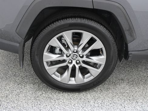 Used 2023 Toyota RAV4 XLE Premium FWD image 6
