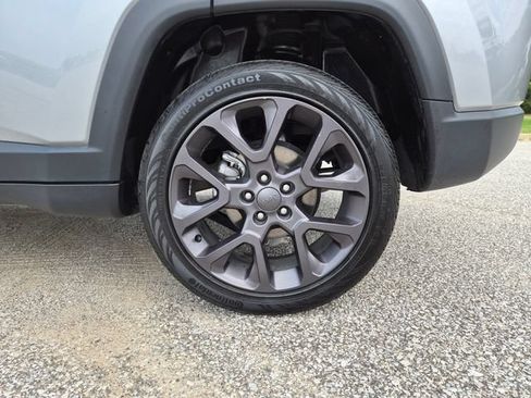 Used 2020 Jeep Compass High Altitude AWD/4WD image 10