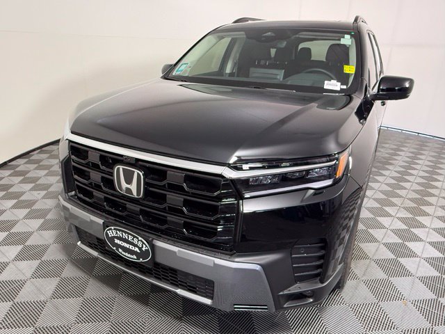 Used 2026 Honda Pilot Elite image 2
