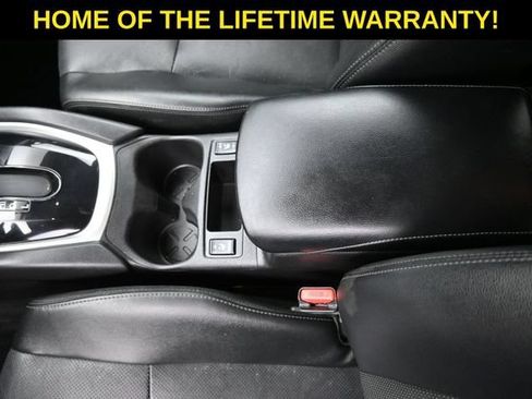 Used 2016 Nissan Rogue SL AWD/4WD image 35