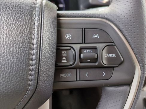 New 2026 Toyota 4Runner Limited AWD/4WD image 26