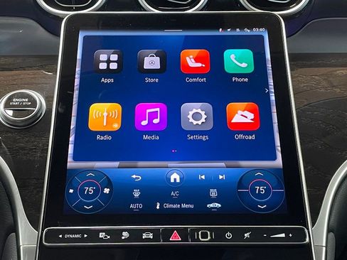 Used 2025 Mercedes-Benz GLC 350e 4MATIC image 43