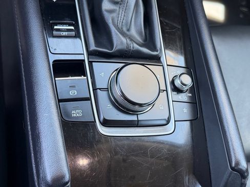 Used 2024 MAZDA MAZDA3 s FWD image 30