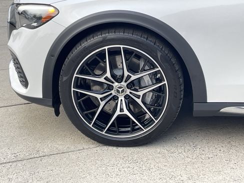 Certified 2025 Mercedes-Benz E 450 4MATIC All-Terrain Wagon image 17