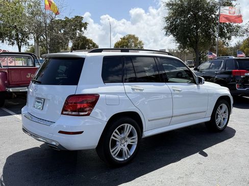 Used 2014 Mercedes-Benz GLK 350 2WD image 4
