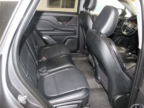 Used 2022 Lincoln Corsair Reserve w/ Elements Package image 33